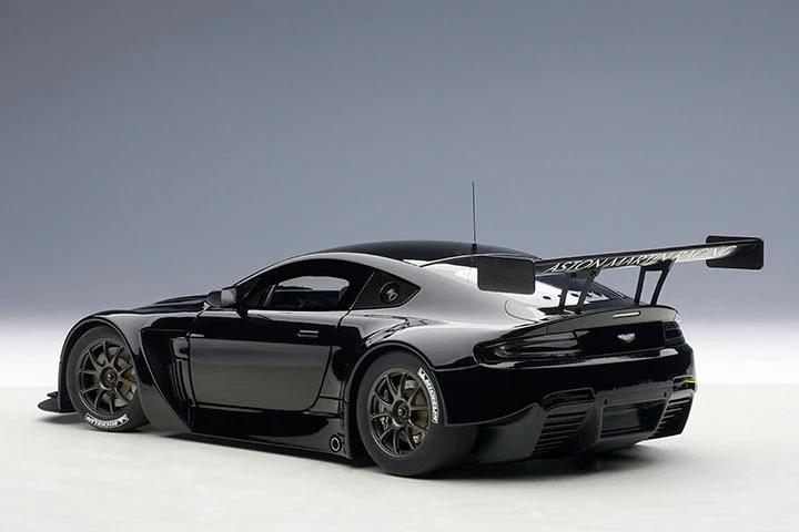 1:18 Aston Martin Vantage V12 GT3 - 2013 - Black - AUTOart - 81308