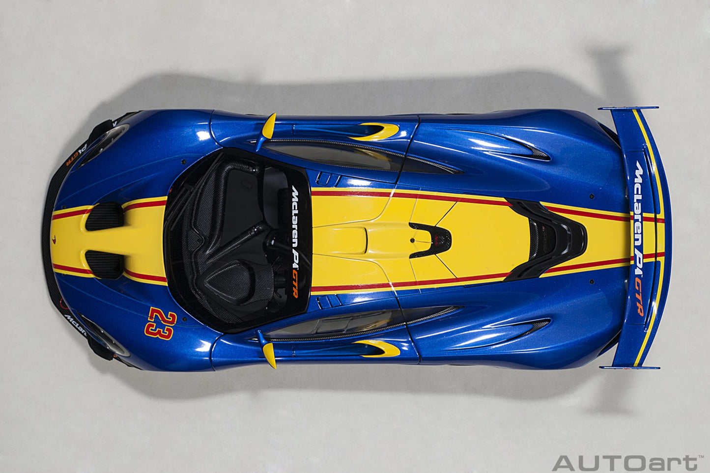1:18 McLaren P1 GTR - Metallic Blue /Yellow Stripes - AUTOart - 81542