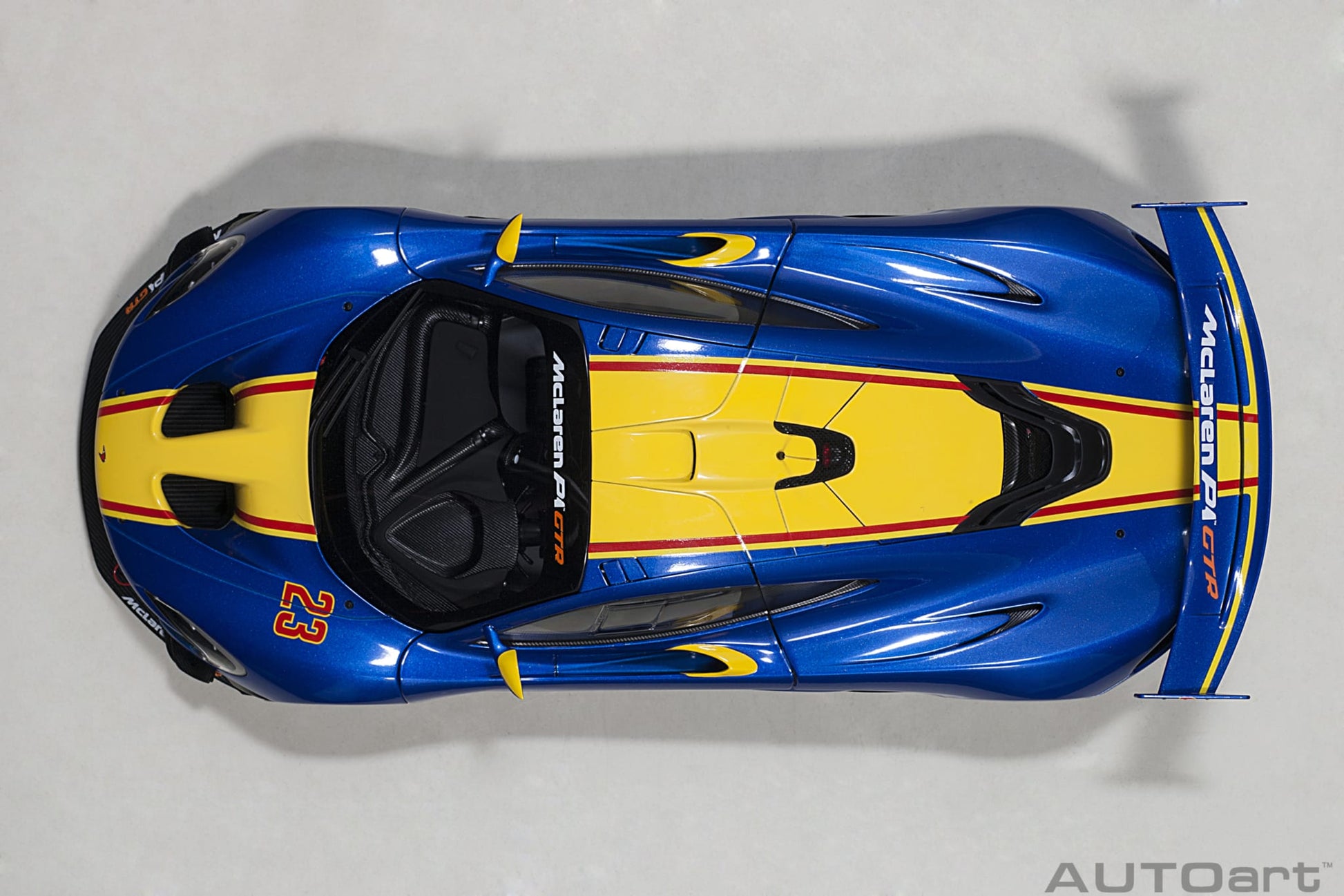 1:18 McLaren P1 GTR - Metallic Blue /Yellow Stripes - AUTOart - 81542