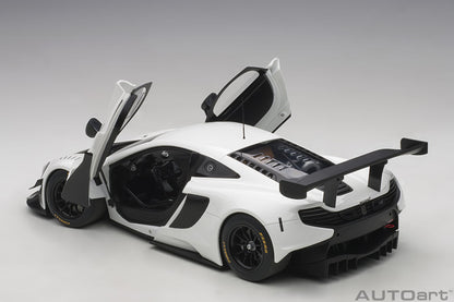 1:18 McLaren 650S GT3 - White /Black Accents - AUTOart - 81640