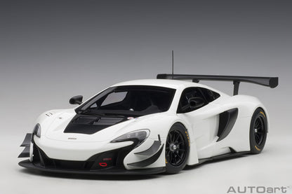 1:18 McLaren 650S GT3 - White /Black Accents - AUTOart - 81640