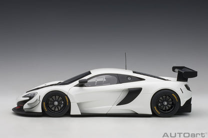 1:18 McLaren 650S GT3 - White /Black Accents - AUTOart - 81640
