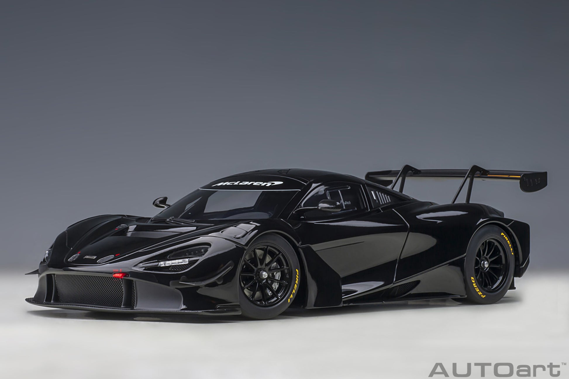 1:18 McLaren 720S GT3 - Gloss Black - AUTOart - 81941