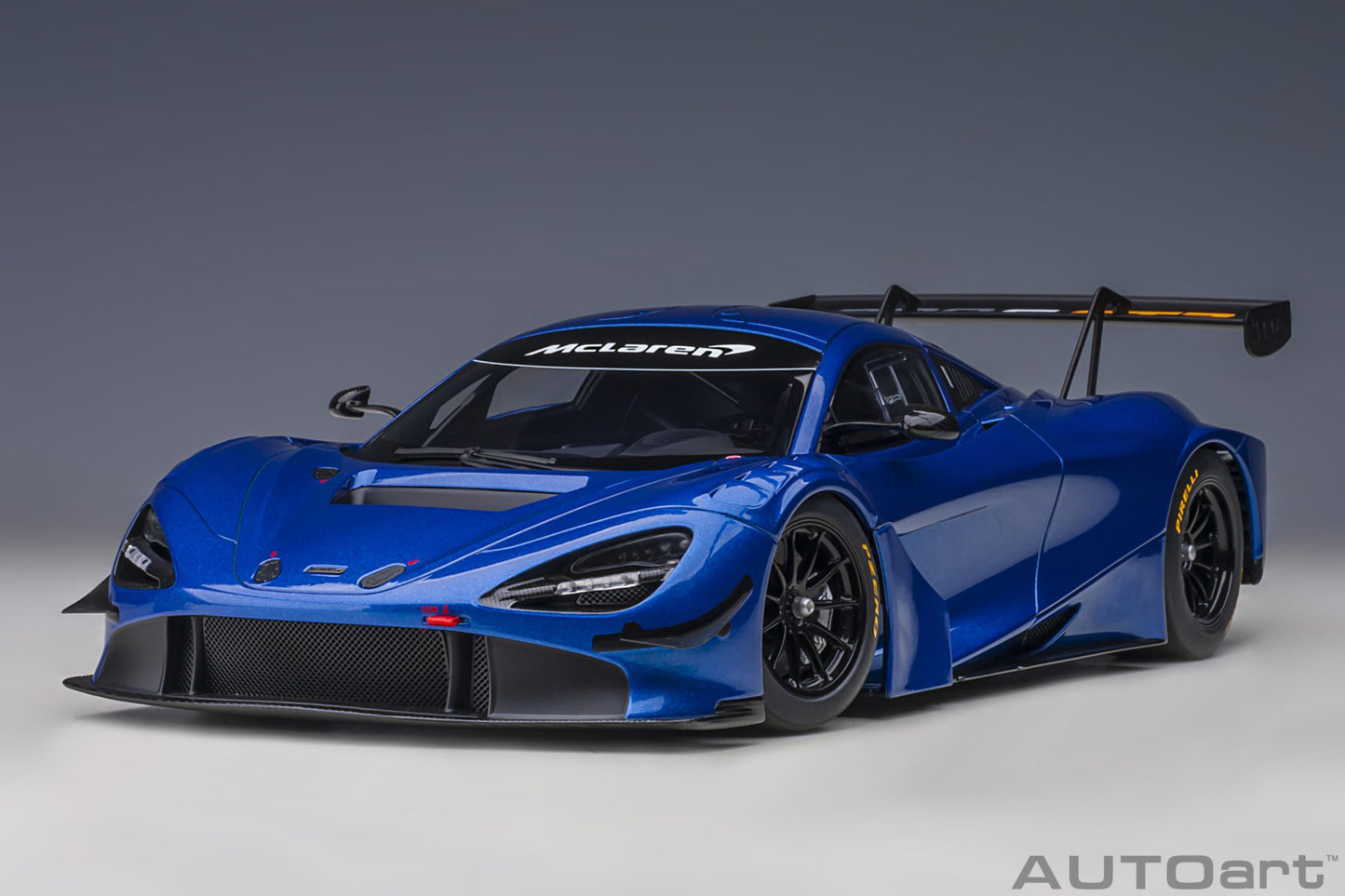 1:18 McLaren 720S GT3 - Azure Blue - AUTOart - 81970