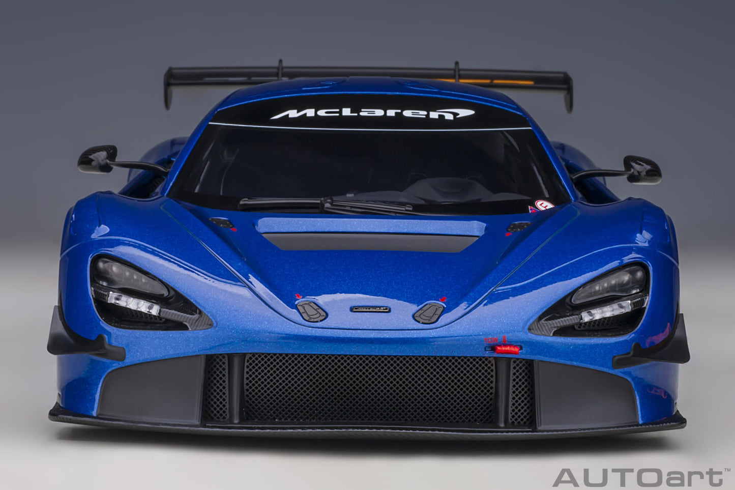 1:18 McLaren 720S GT3 - Azure Blue - AUTOart - 81970