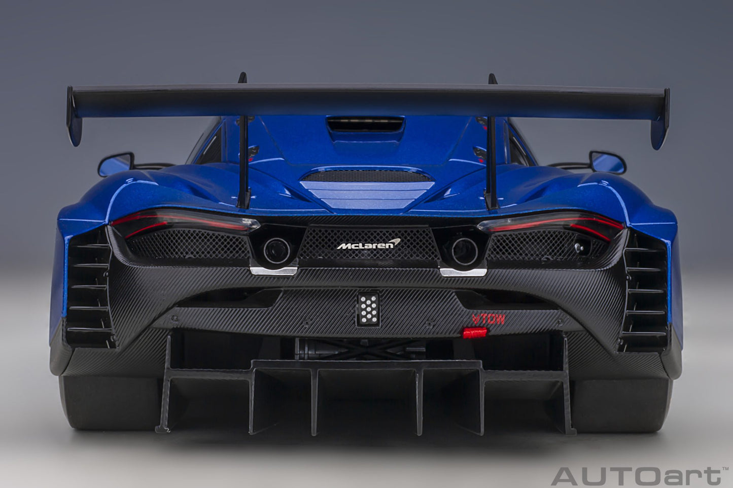 1:18 McLaren 720S GT3 - Azure Blue - AUTOart - 81970