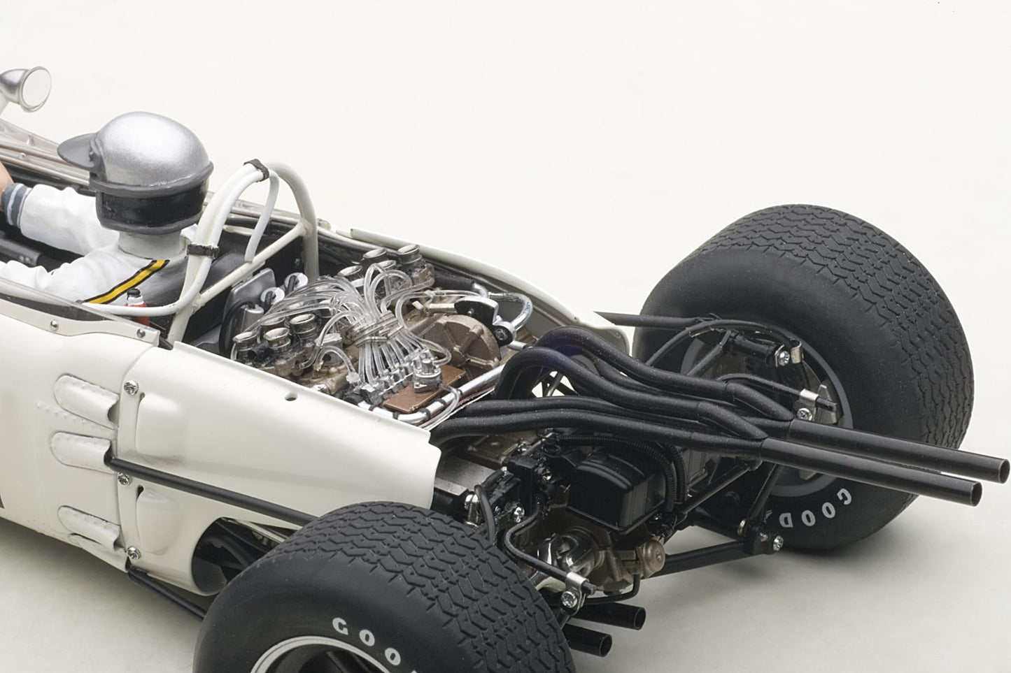 1:18 Honda RA272 F1 #11 - Mexico GP Winner - 1965 - Formula 1 - Honda - Richie Ginther - AUTOart - 86599