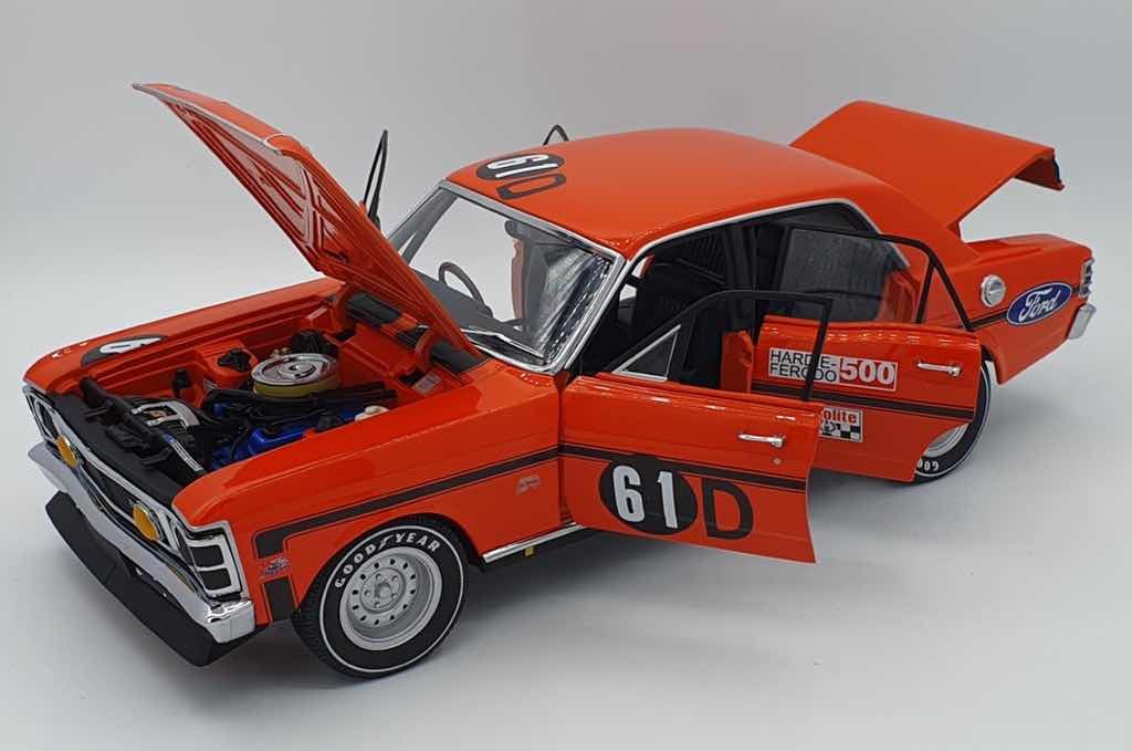 1:18 Ford XW Falcon GTHO #61D - 1969 - Bathurst - Allan Moffat - AUTOart - 86911