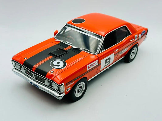 1:18 Ford XY Falcon GTHO Phase III #9 - 1973 - ATCC Winner - Allan Moffat Racing - Allan Moffat - AUTOart - 87360