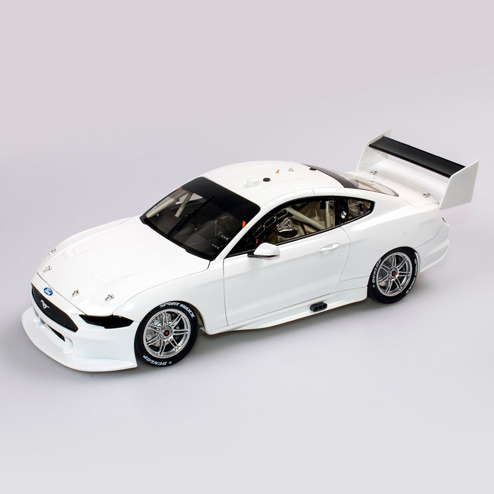 1:18 Ford Mustang GT - Plain Body Edition - Gloss White - Authentic Collectables - ACD18F20PB1