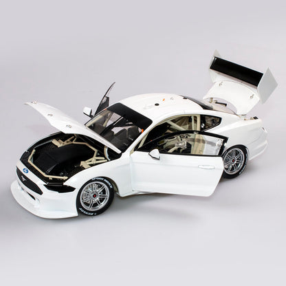 1:18 Ford Mustang GT - Plain Body Edition - Gloss White - Authentic Collectables - ACD18F20PB1