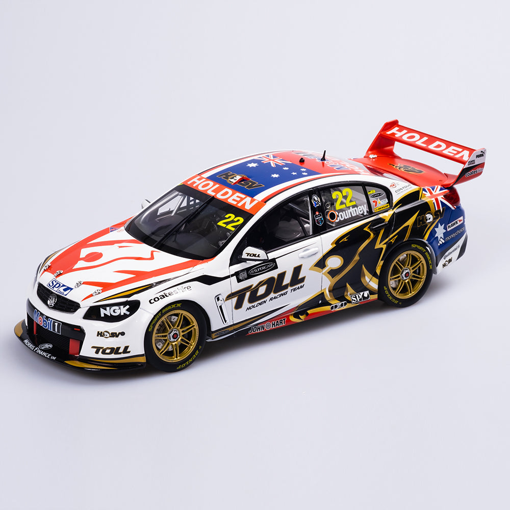 1:18 Holden VF Commodore #22 - Austin 400 Aussie-Made Livery - 2013 - Supercars Championship - Holden Racing Team - James Courtney - Authentic Collectables - ACD18H13E