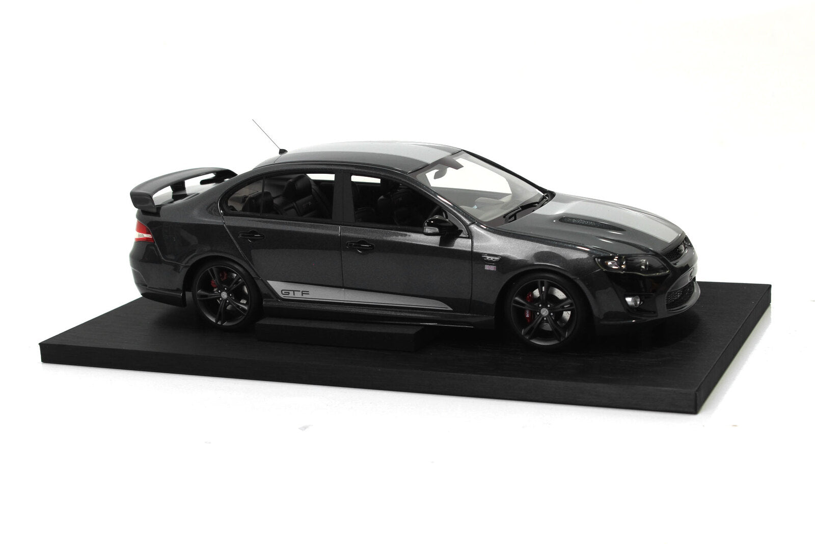 1:18 Ford FPV GT-F - Resin Model - 2014 - Smoke with Silver Stripes - Apex Replicas - AR80609