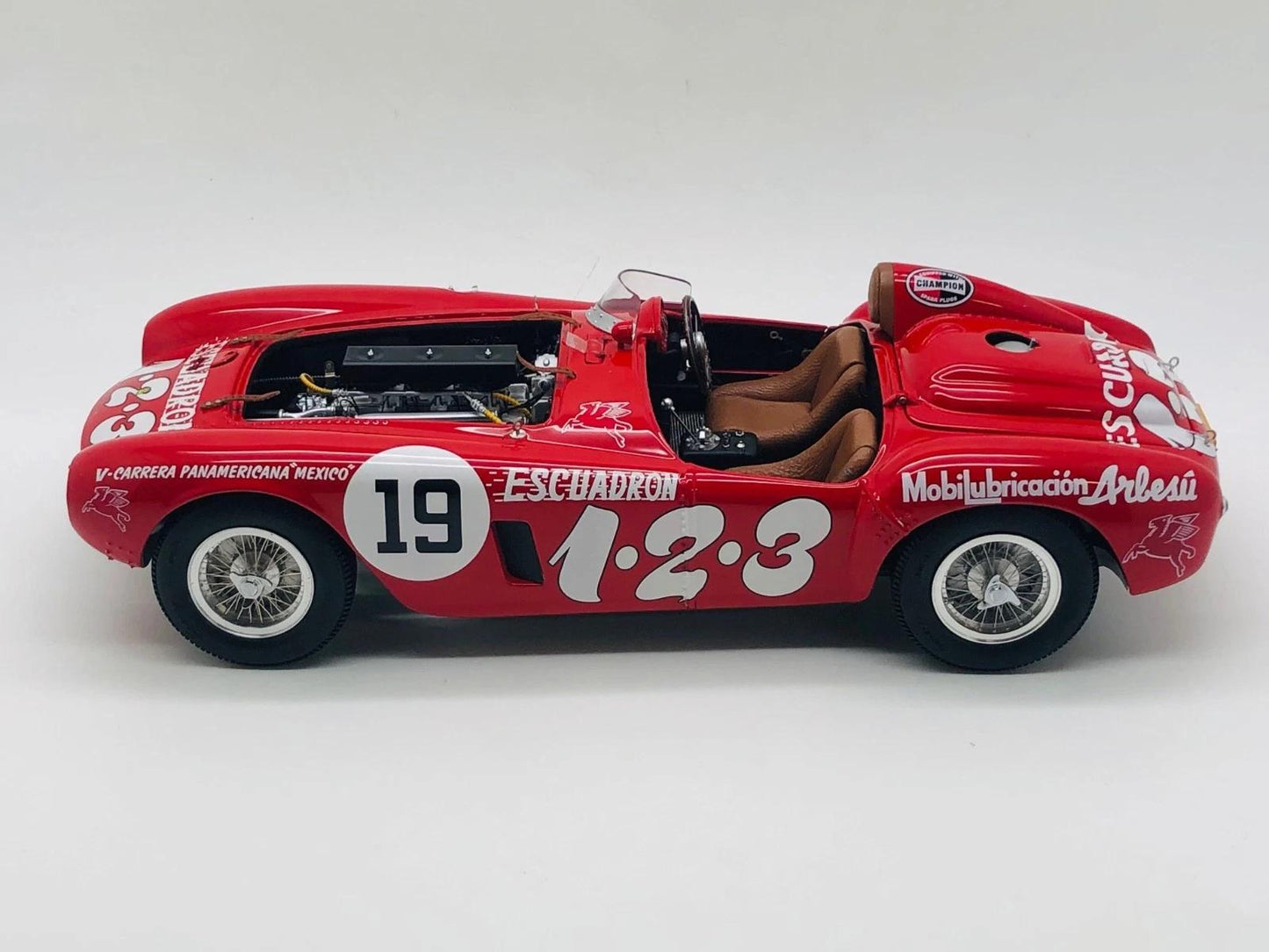 1:18 Ferrari 375 Plus #19 - Winner Panamericana - 1954 - BBR Models - BBR180004