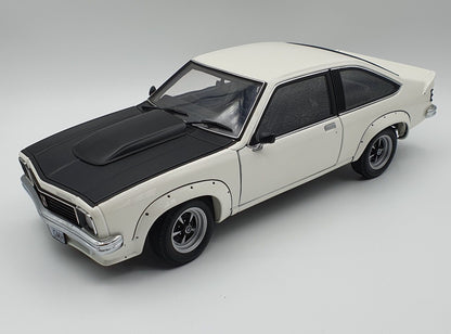1:18 Holden LX Torana SS A9X Option 2Dr - 1977 - Palais White - Biante Model Cars - 73451