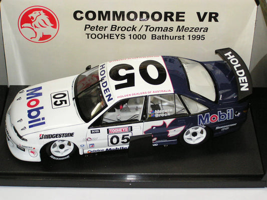 1:18 Holden VR Commodore #05 - 1995 - Bathurst - Holden Racing Team - Peter Brock - Biante Model Cars - B180401A