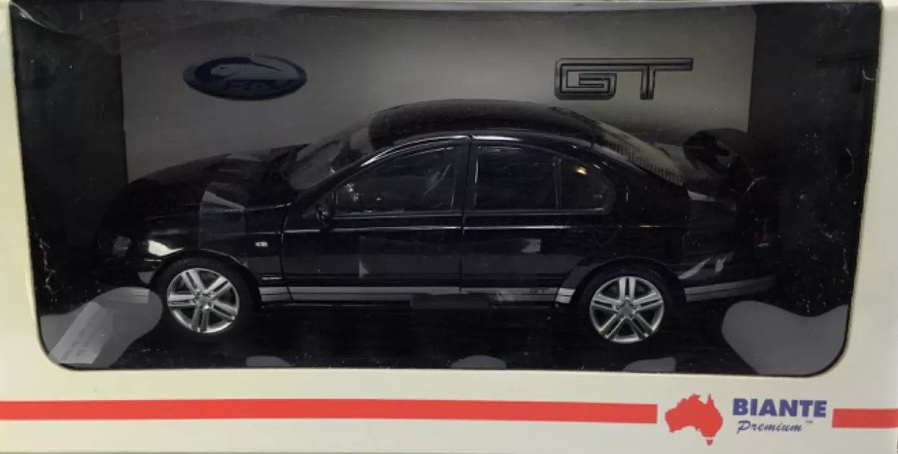 1:18 Ford FPV GT Sedan - Silhouette w/ Silver Side Stripes - Biante Model Cars - B180703D