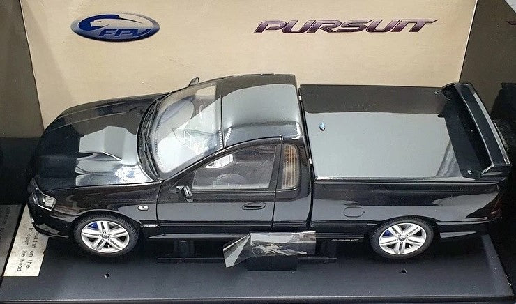 1:18 Ford FPV Pursuit Utility - Silhouette - Biante Model Cars - B181702C