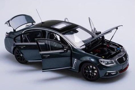 1:18 Holden VFII Commodore Director - 2017 - Son of a Gun - Biante Model Cars - B182717X