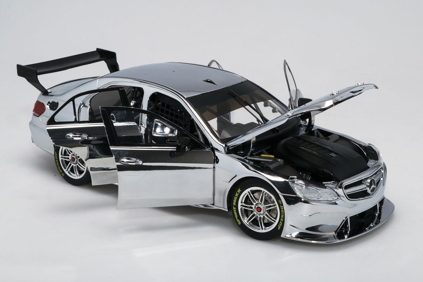 1:18 Mercedes-Benz E63 AMG - Plain Body Prototype - Chrome - Biante Model Cars - B18E16C