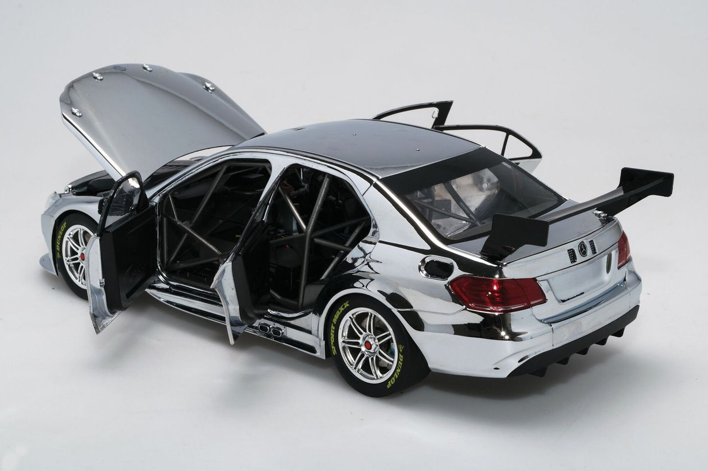 1:18 Mercedes-Benz E63 AMG - Plain Body Prototype - Chrome - Biante Model Cars - B18E16C