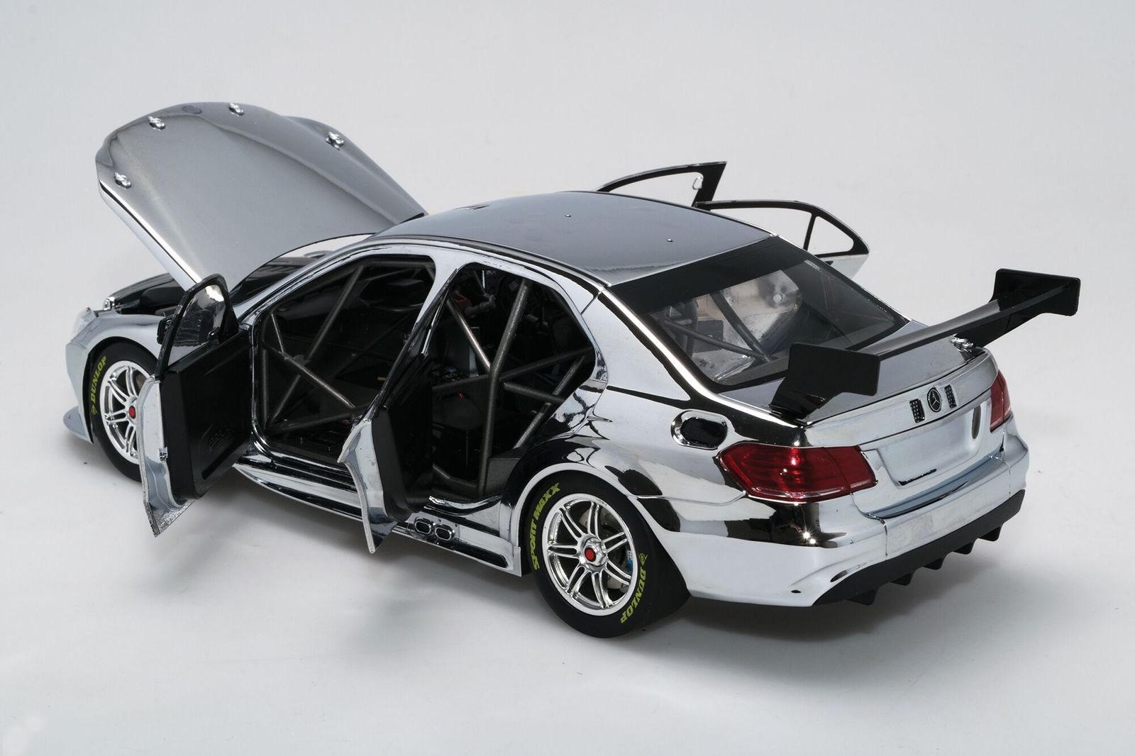1:18 Mercedes-Benz E63 AMG - Plain Body Prototype - Chrome - Biante Model Cars - B18E16C