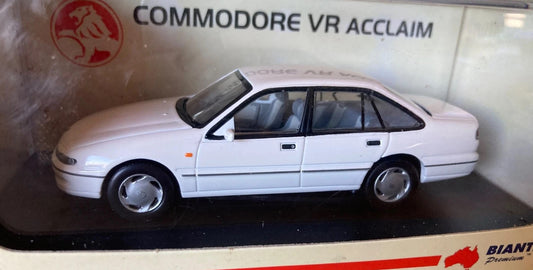 1:43 Holden VR Commodore Acclaim - Alaskan White - Biante Model Cars - B431501A