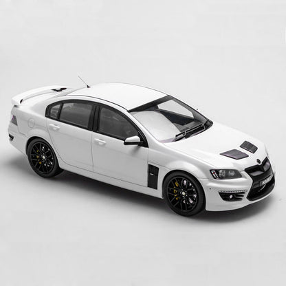 1:18 Holden HSV E3 GTS - 25th Anniversary - Heron White - Biante Model Cars - BR18404D