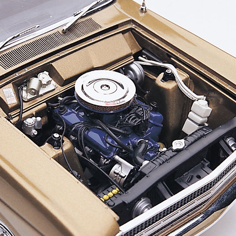 1:18 Ford XR Falcon GT - 1967 - GT Gold - Classic Carlectables - 18070