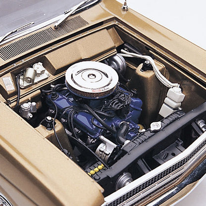 1:18 Ford XR Falcon GT - 1967 - GT Gold - Classic Carlectables - 18070