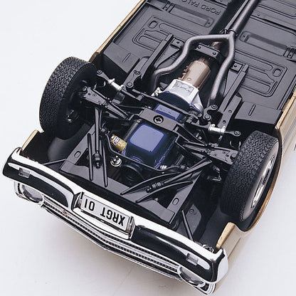 1:18 Ford XR Falcon GT - 1967 - GT Gold - Classic Carlectables - 18070
