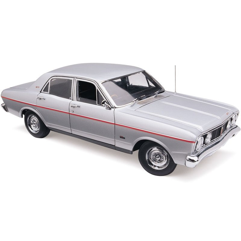 1:18 Ford XT Falcon GT - 1968 - Silver - Classic Carlectables - 18073