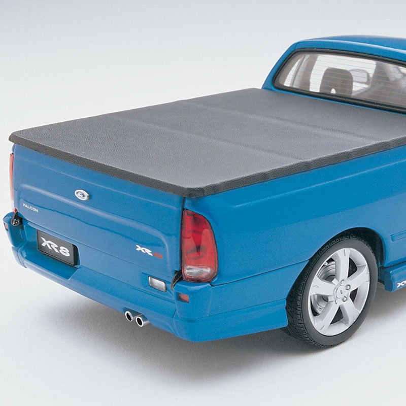 1:18 Ford BA Falcon XR8 Ute - Blueprint - Classic Carlectables - 18080