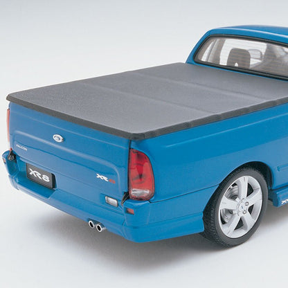 1:18 Ford BA Falcon XR8 Ute - Blueprint - Classic Carlectables - 18080
