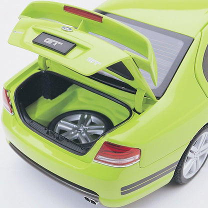 1:18 Ford BA FPV GT Sedan - Citric Acid - Classic Carlectables - 18082