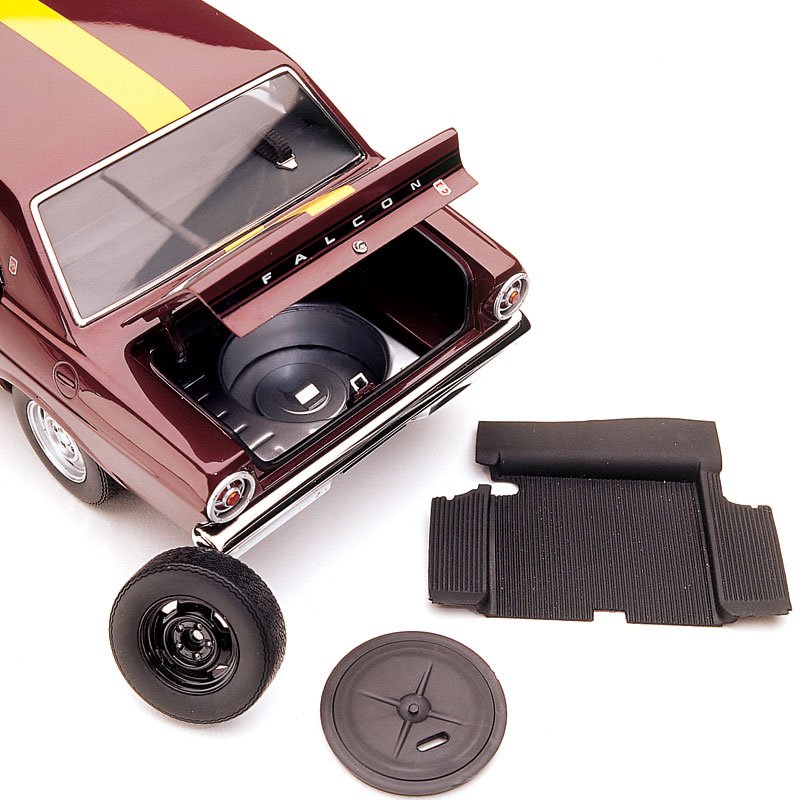 1:18 Ford XR Falcon GT #54D - 1967 - Bathurst - Ford Motor Company of Australia - Bob Jane - Salton Maroon - Classic Carlectables - 18085