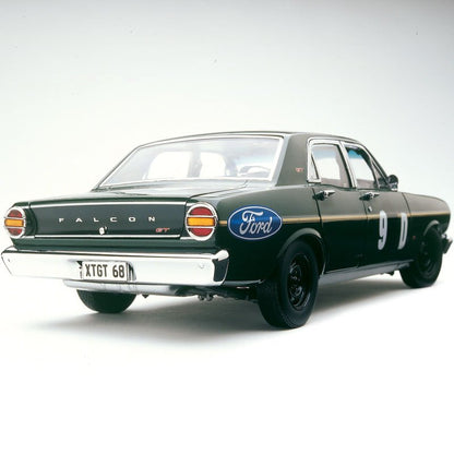 1:18 Ford XT Falcon GT #9D - 1968 - Bathurst - Ford Motor Company of Australia - Fred Gibson - Classic Carlectables - 18086