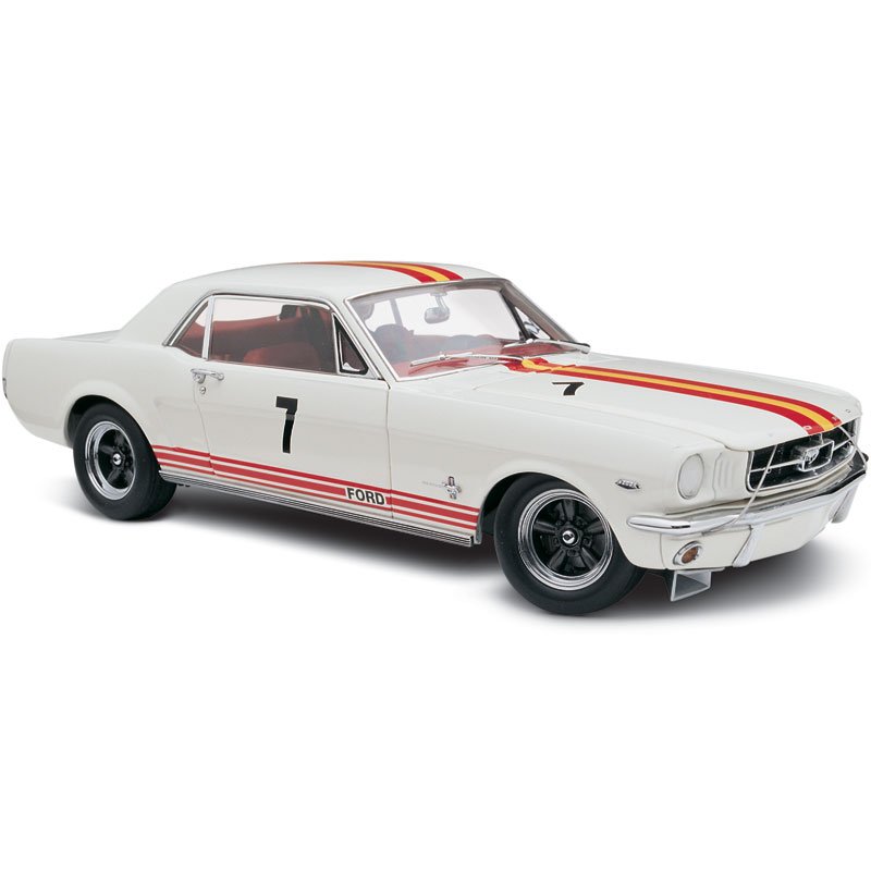 1:18 Ford Mustang #7 - 1965 - ATCC - Bob Jane Racing - Bob Jane - Classic Carlectables - 18119