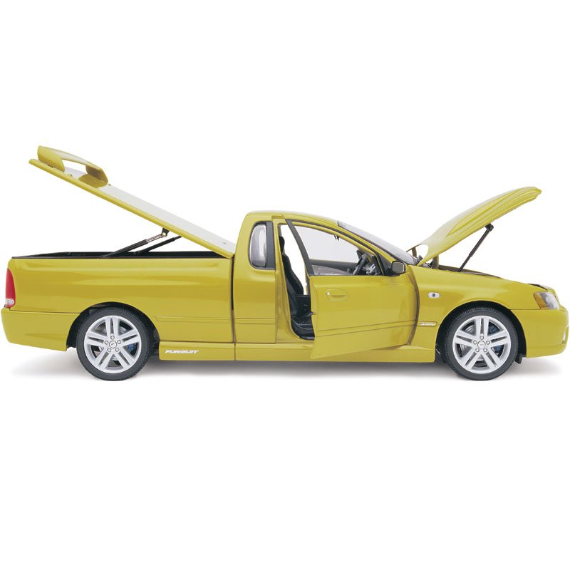 1:18 Ford BA FPV Pursuit Ute - Acid Rush - Classic Carlectables - 18120
