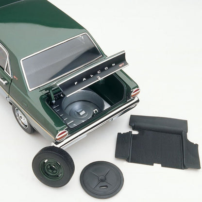 1:18 Ford XT Falcon GT - 1968 - Zircon Green - Classic Carlectables - 18155