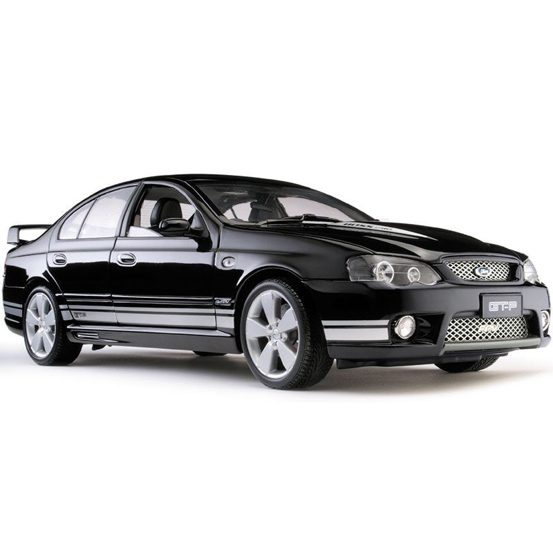 1:18 Ford BA FPV GT-P MK II Sedan - Silhouette with Silver Stripes - Classic Carlectables - 18192