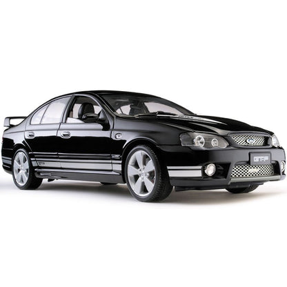 1:18 Ford BA FPV GT-P MK II Sedan - Silhouette with Silver Stripes - Classic Carlectables - 18192