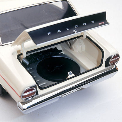 1:18 Ford XT Falcon GT - 1968 - Polar White - Classic Carlectables - 18207