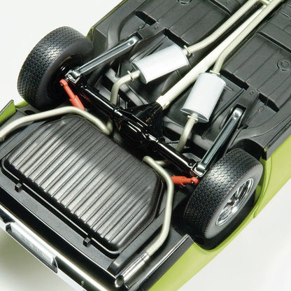 1:18 Holden HQ SS - Lettuce Alone w/Black Stripes - Classic Carlectables - 18211