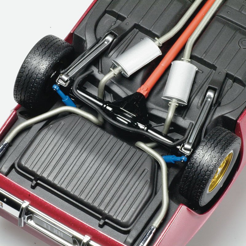 1:18 Holden HX LE Monaro Coupe - Metallic Crimson w/ Gold Stripes - Classic Carlectables - 18217