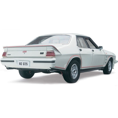 1:18 Holden HZ GTS sedan - Palais White - Classic Carlectables - 18218