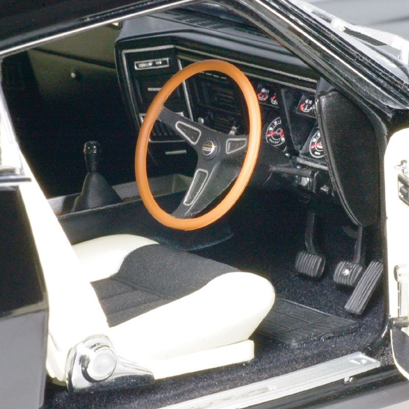 1:18 Ford XA Falcon RPO83 Coupe - 1973 - Onyx Black - Classic Carlectables - 18222