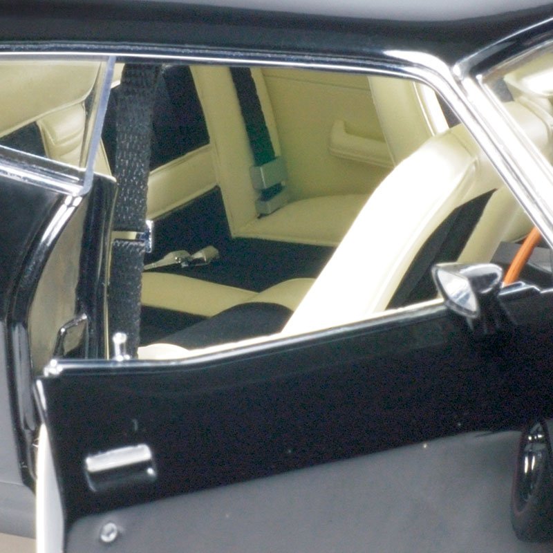 1:18 Ford XA Falcon RPO83 Coupe - 1973 - Onyx Black - Classic Carlectables - 18222