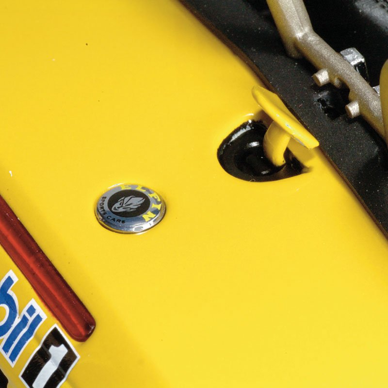 1:18 Elfin MS-8 Streamliner #T05 - Adelaide Classic Rally - 2005 - Peter Brock - Classic Carlectables - 18230
