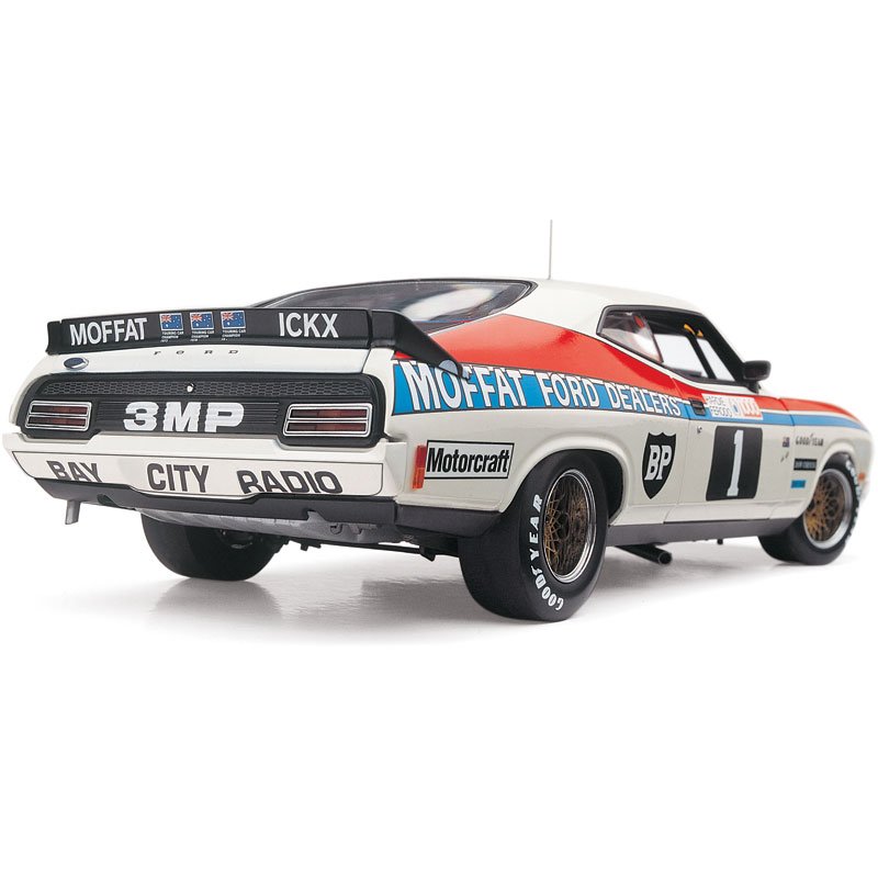 1:18 Ford XC Falcon #1 - 1977 - Bathurst Winner - Moffat Ford Dealers - Allan Moffat - Classic Carlectables - 18261